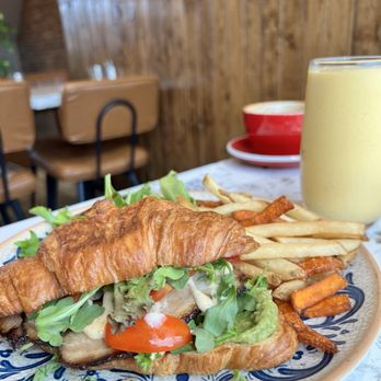 Chillax Eatery & Mart - Noodles Near Me - Toronto, Ontario