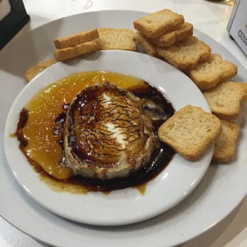 La Gitana Loca - Goat cheese and honey - Tapas Bars Near Me - Seville, SE La Gitana Loca - Goat cheese and honey - Tapas Bars Near Me - Seville, SE
