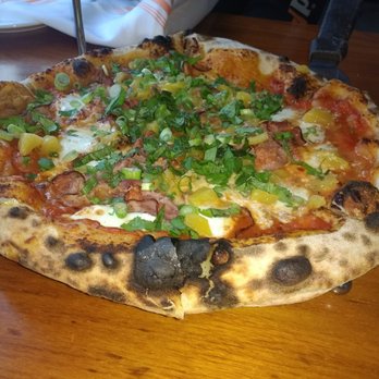 Area Four - Hawaiian pizza - Pizza Near Me - Cambridge, Massachusetts