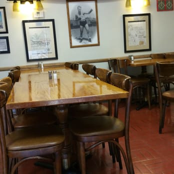 Capri Deli - Quaint inside of Capris - Delis Near Me - Covina, California Capri Deli - Quaint inside of Capris - Delis Near Me - Covina, California