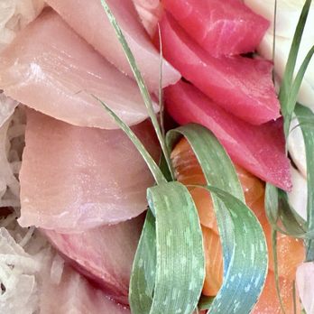 BE Wok and Sushi - Sashimi Combo, 4 types of chef's choice - Sushi Bars Near Me - Sonora, California BE Wok and Sushi - Sashimi Combo, 4 types of chef's choice - Sushi Bars Near Me - Sonora, California