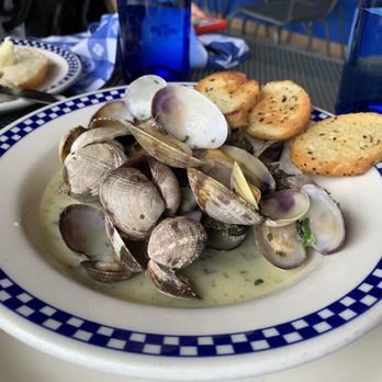 Duke's Seafood - clams - Seafood Near Me - Seattle, Washington Duke's Seafood - clams - Seafood Near Me - Seattle, Washington
