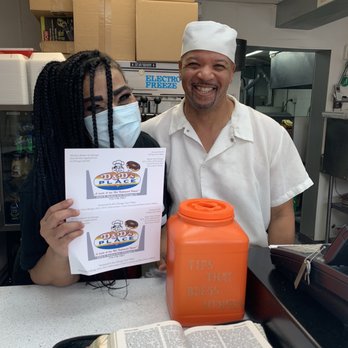 D&D's Place - Donuts Near Me - Chicago, Illinois
