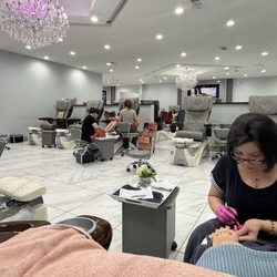 Zuri Nail Bar