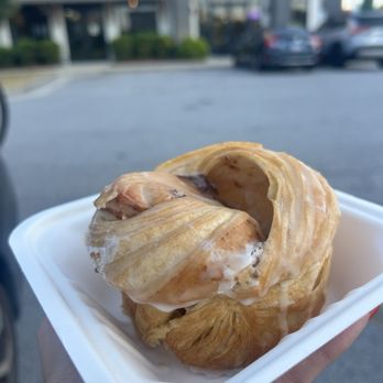 Smooth Joe Coffee - Cinnamon roll - Coffee & Tea Near Me - Brentwood, North Carolina Smooth Joe Coffee - Cinnamon roll - Coffee & Tea Near Me - Brentwood, North Carolina