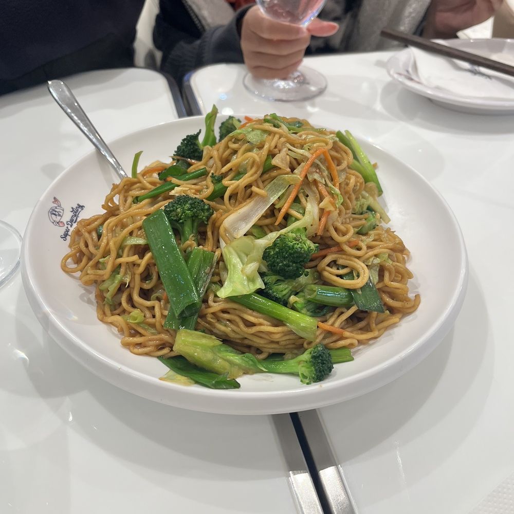 Super Dumpling - Veg Pan Fried Noodles - Noodles Near Me - Orange, California