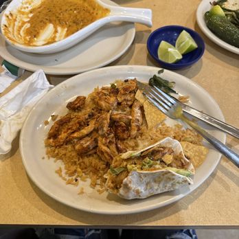 Los Primos Mexican Bar & Grill - Mexican Near Me - Bunker Hill, Indiana Los Primos Mexican Bar & Grill - Mexican Near Me - Bunker Hill, Indiana