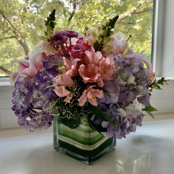 Flowers Etc. By Georgia - Yet another gorgeous arrangement for Mother's Day! - Florists Near Me - Houston, Texas