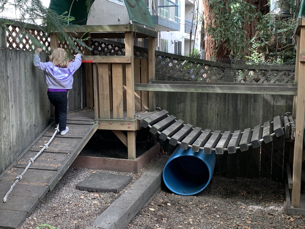 Broadway Children's School - childcare center in Oakland, CA