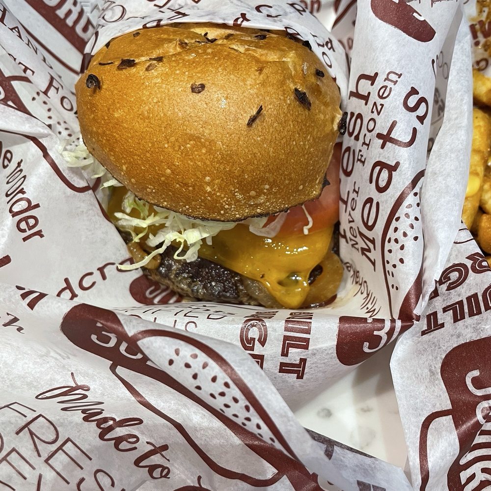 32. Gains Burger 32. Gains Burger