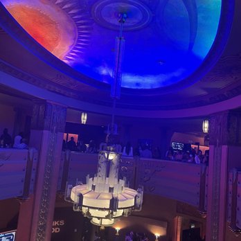 The Wiltern - Emerald lounge - Music Venues Near Me - Los Angeles, California The Wiltern - Emerald lounge - Music Venues Near Me - Los Angeles, California