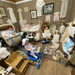 RC Baker Memorial Museum - Museum display