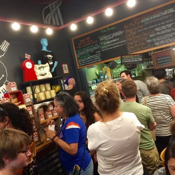 Biscuit Bitch - Big lines; but moves fast - Breakfast & Brunch Near Me - Seattle, Washington