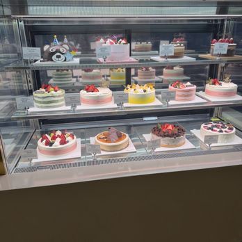 Tous Les Jours - More beautiful cakes - Bakeries Near Me - La Habra, California