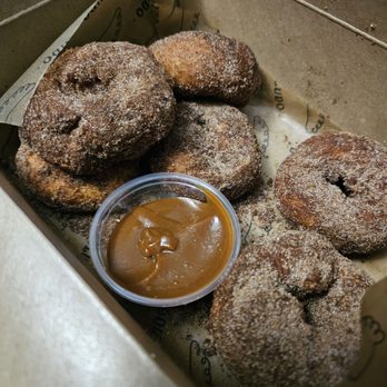 Boludo - Chirro donuts and caramel - Argentine Near Me - Minneapolis, Minnesota