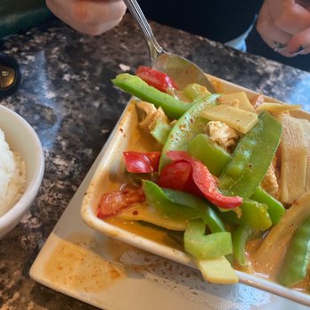 Thai Smile - Yellow curry - Thai Near Me - Palm Desert, California Thai Smile - Yellow curry - Thai Near Me - Palm Desert, California