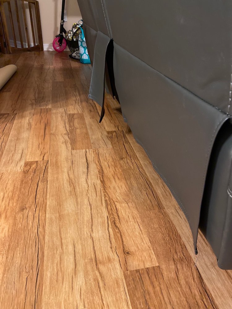 FURNITURE DISTRIBUTION CENTER Updated September 2024 106 Photos