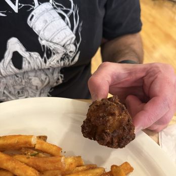 Kel’s Tavern - Hush puppy - American Near Me - Ashland, Kentucky