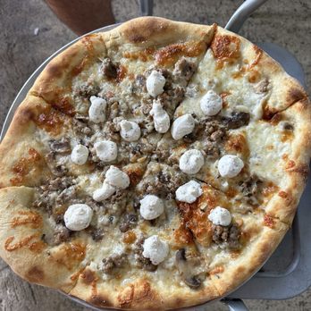 Jackleg Pizza Company - Freaky Fungi (add sausage) - Pizza Near Me - Warrenton, Virginia Jackleg Pizza Company - Freaky Fungi (add sausage) - Pizza Near Me - Warrenton, Virginia