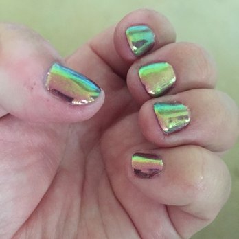 Nails La Vie - Nail Salons Near Me - Honolulu, Hawaii