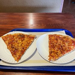 Naaman's Pizzeria - 2 fresh slices