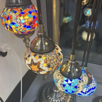 Mosaic Art Studio - Art Classes Near Me - Kirkland, Washington