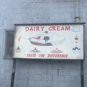Dairy Cream - Ice Cream & Frozen Yogurt Near Me - Mississauga, Ontario Dairy Cream - Ice Cream & Frozen Yogurt Near Me - Mississauga, Ontario