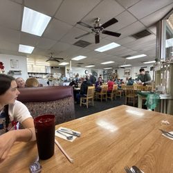 Paul's Country Kitchen - The dining room