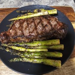 Perfectly Cooked Wagyu Strip with Jumbo Grilled Asparagus