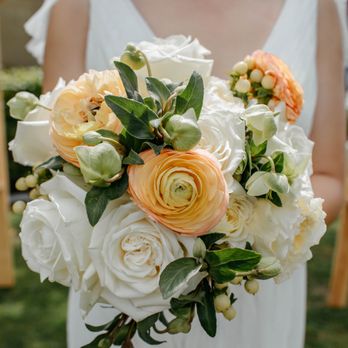 Bella B - Bridal bouquet - Florists Near Me - Redondo Beach, California