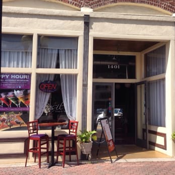Basil Thai & Sushi - Storefront - Asian Fusion Near Me - Brunswick, Georgia Basil Thai & Sushi - Storefront - Asian Fusion Near Me - Brunswick, Georgia