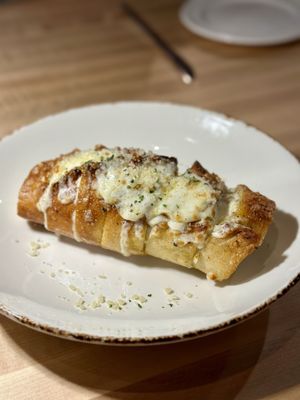 Sgrizzi Ristorante & Bar by Chef Marc by null