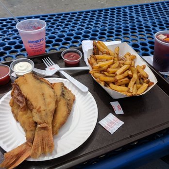 Johnny's Reef Restaurant - Red snapper - Seafood Near Me - Bronx, New York Johnny's Reef Restaurant - Red snapper - Seafood Near Me - Bronx, New York