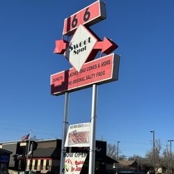 66 Sweet Spot - Sign