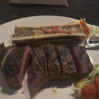 22 Bowen's - Prime New York strip warm red center - New American Near Me - Newport, Rhode Island