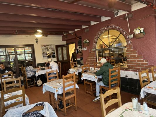 El Farolito Mexican Restaurant by null