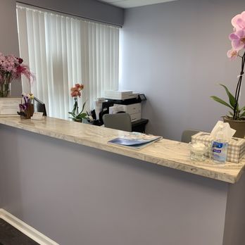 Kind Eyecare - Reception - Ophthalmologists Near Me - Germantown, Maryland