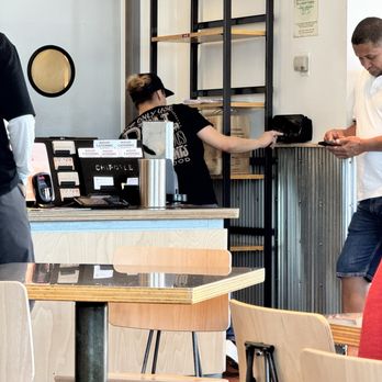 Chipotle Mexican Grill - Show respect when there is customer! I don't want your food pass on to my food through someone else mouth! - Mexican Near Me - Manteca, California