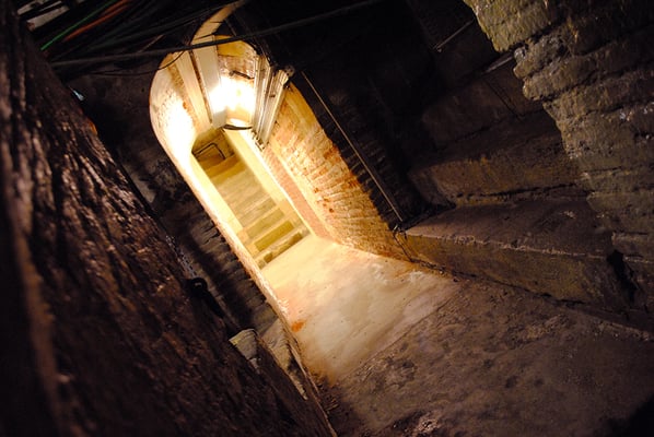 Pont de Pierre by null