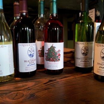 Nehalem Bay Winery - Mostly fruity wines with some varietals - Beer, Wine & Spirits Near Me - Nehalem, Oregon