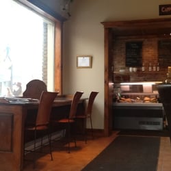 La Brûlerie de Café Lennox - The front window, from the inside