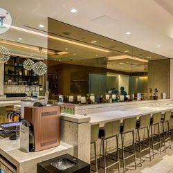 United Club - Bar Stool Seating