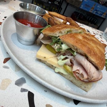 Littleleaf Luncheonette - Coffee & Tea Near Me - Waukee, Iowa Littleleaf Luncheonette - Coffee & Tea Near Me - Waukee, Iowa