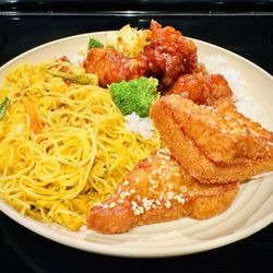 China Cafe - Singapore Rice Noodles, General Tso's Chicken and Shrimp Toast