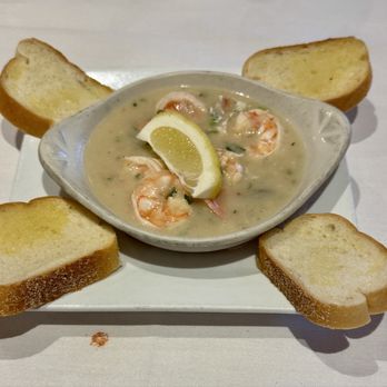 El Mariachi - Gambas al ajillo - Latin American Near Me - Rockville, Maryland El Mariachi - Gambas al ajillo - Latin American Near Me - Rockville, Maryland