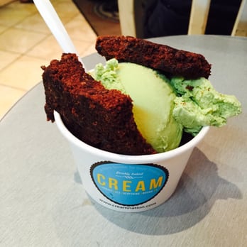 CREAM - Green tea ice cream with chocolate chip brownie! - Desserts Near Me - Berkeley, California
