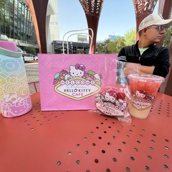 Hello Kitty Cafe - Themed Cafes Near Me - Las Vegas, Nevada