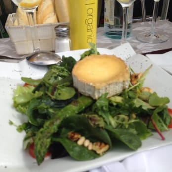 El Botánico - Asparagus salad with goat cheese - Modern European Near Me - Madrid, M