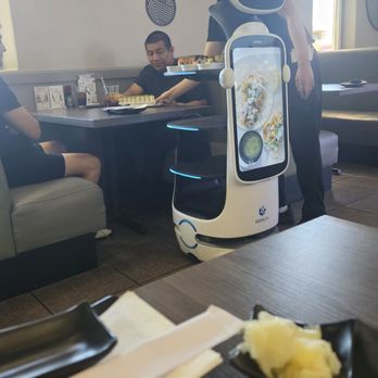 Bei - The robot is back! - Sushi Bars Near Me - Scottsdale, Arizona