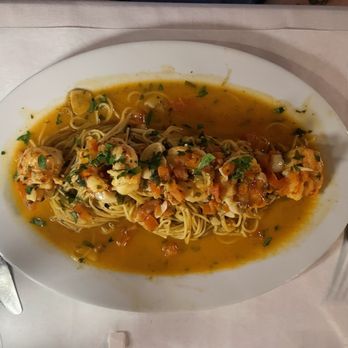 Li'l Mazzaras - Italian Near Me - Athens, Alabama